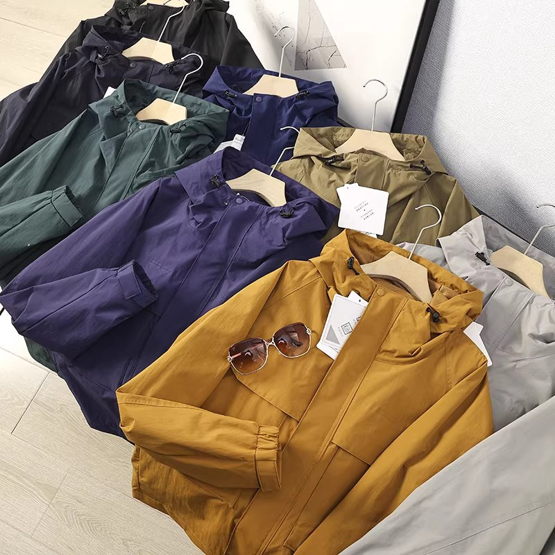 早春款男女情侣款防风防水连帽夹克外套户外休闲工装冲锋衣jj114,户外/登山/野营/旅行用品,软壳衣,淘宝优惠券,粉丝福利购,淘宝优惠卷