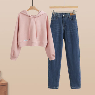 初秋女装新款套装港风连帽卫衣纯色套头上衣显瘦宽松百搭牛仔裤