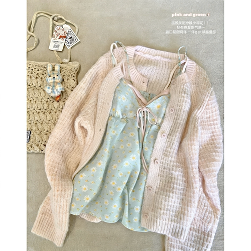 慵懒小香风粉色华夫格针织开衫女