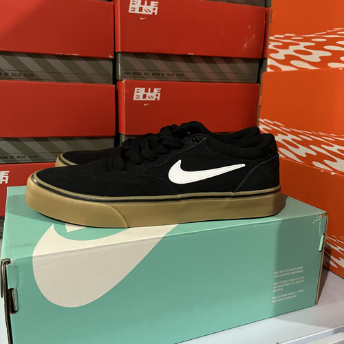 Nike SB Chron 2 2 生胶鞋底 低帮 板鞋 男女同款