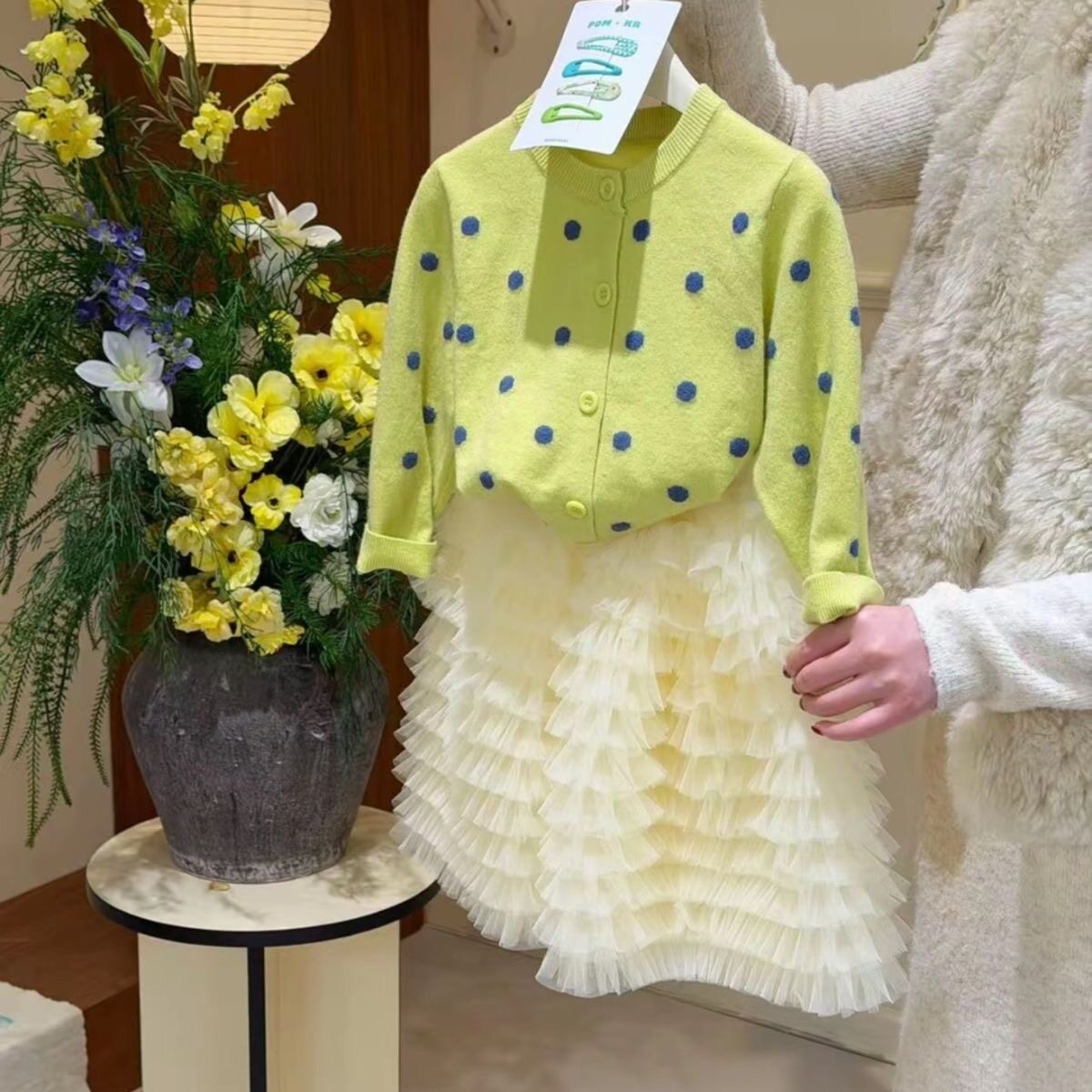 新款春秋季儿童开衫小香风波点针织开衫女宝宝毛衣外套百搭童装