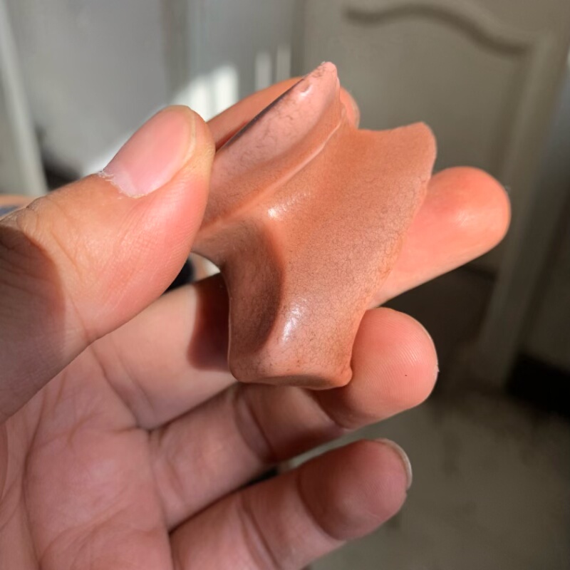 新疆哈密地表籽料天然红蛋白原石把玩件重52.6克戈壁罗布泊奇石料