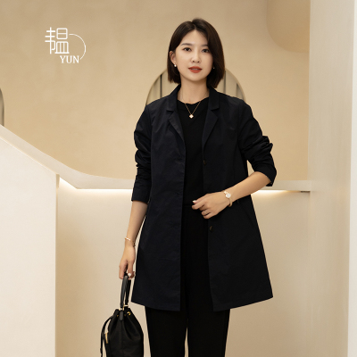 韫常规西装领中长款通勤