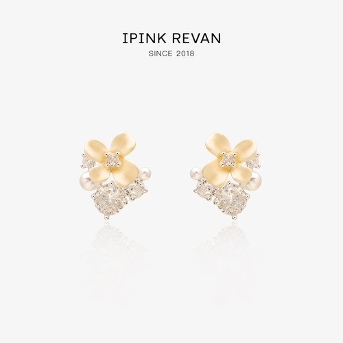 IPINK温柔奶黄小花耳钉