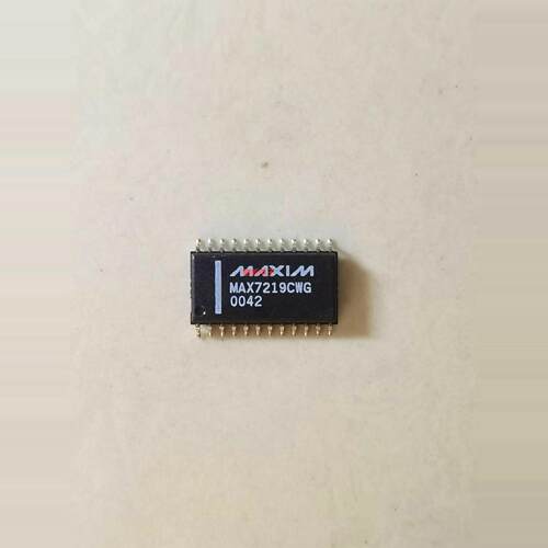 MAX7219EWG  MAX7219CWG  SOP-24 显示器驱动器 MAXIM MAX7219