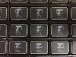 集成IC电路芯片T101A QFP封装 原装拆机质量保证