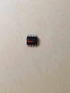 贴片芯片MC79L05ACDR2G 9L05A 79L05A SOP-8 线性稳压器