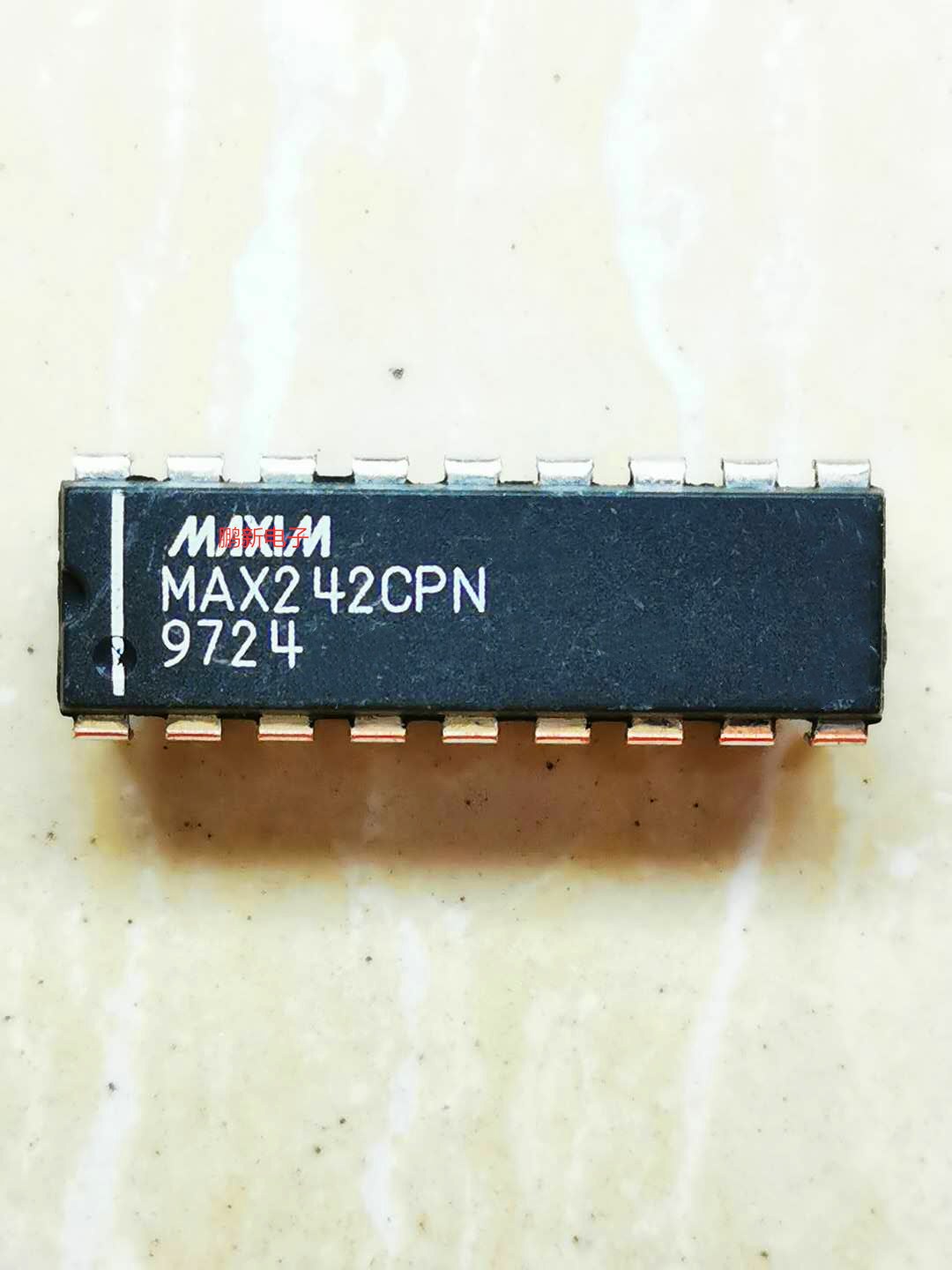 集成IC电路芯片MAX242CPN MAX242 DIP原装拆机质量保证