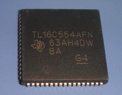 TL16C554AFNR TL16C554A PLCC-68 收发器通用异步器芯片