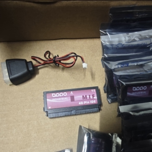 全新的 2GB ide 40pin IDE 40针电子盘2G 40PIN带供电线 DOM盘