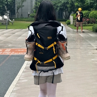 单板滑雪鞋配件提鞋器挂钩带手提绳省力神器轮滑鞋旱冰刀鞋可用