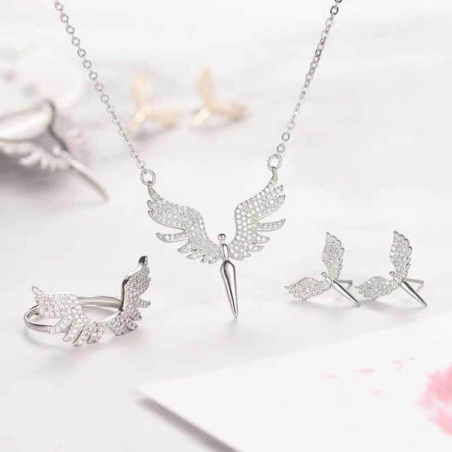 小众设计感新款气质满钻翅膀项链锁骨链守护天使之翼套装三件套潮