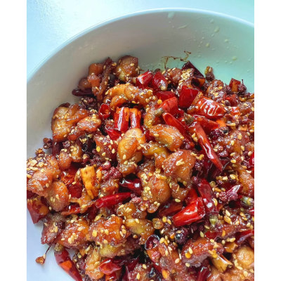 即食麻辣冷吃辣子鸡香辣干煸鸡丁