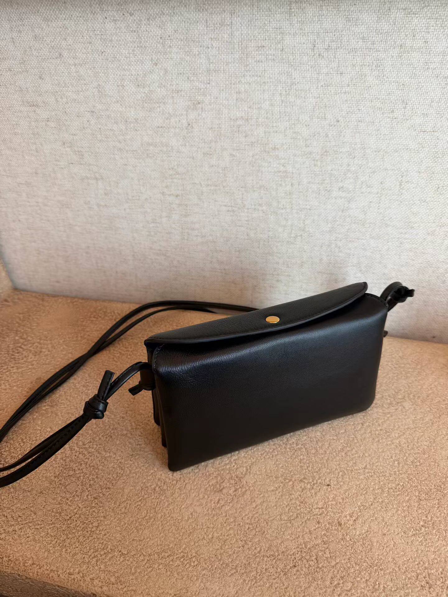 包包女2026新款真皮头层牛皮单肩斜挎小包小方包手机零钱包风琴包