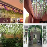 Вистерия и моделирование цветов поддельные цветы и виноградная лоза, запутанная потолочная гостиная.