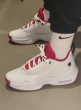 Jordan Max Aura 6 男子舒适休闲百搭耐磨低帮篮球鞋 FQ8298-106