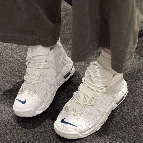 耐克女鞋AirMoreUptempo篮球鞋