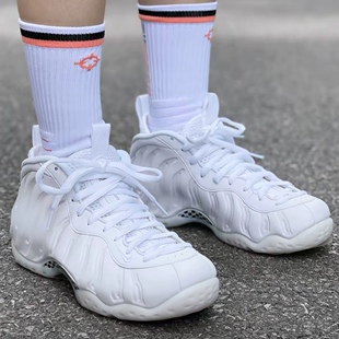 HJ5195 Nike 100 White男女白色中帮篮球鞋 Triple Foamposite One
