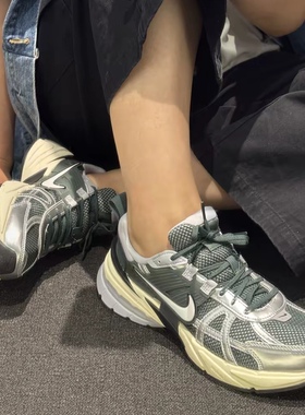 Nike V2K Run男款灰绿时尚舒适百搭耐磨低帮生活休闲鞋HJ4497-300