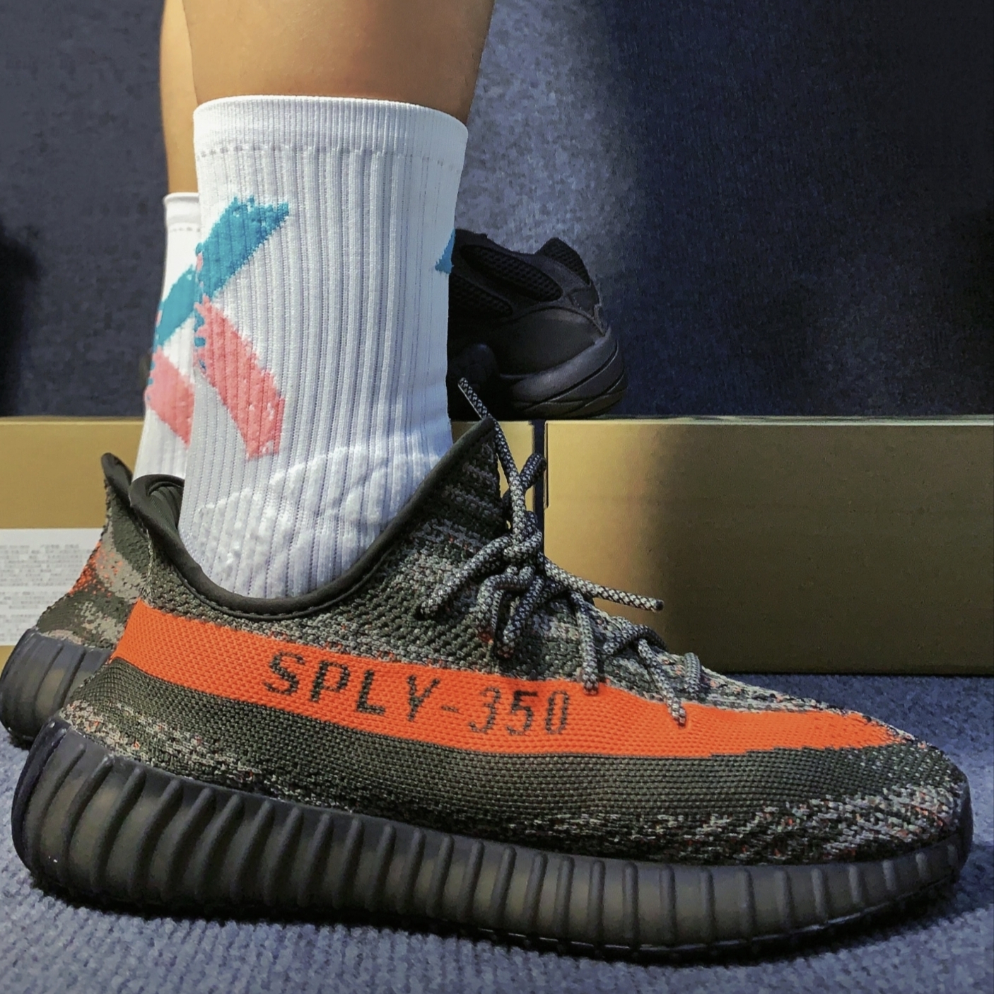 Adidas Originals Yeezy boost 350灰橙男女同款休闲跑步鞋HQ7045