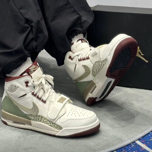 Jordan Legacy 312 大童帆白运动舒适减震高帮篮球鞋 FZ5047-120
