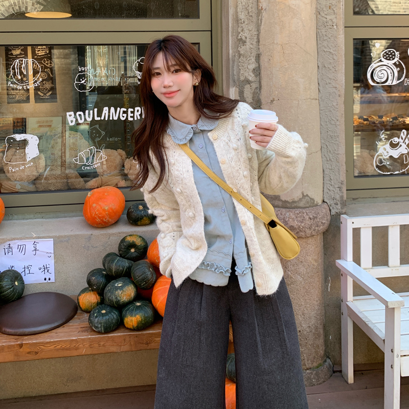 Berry 喜你而欢大庞定制 立体球球内搭外穿毛衣慵懒圆领针织外套