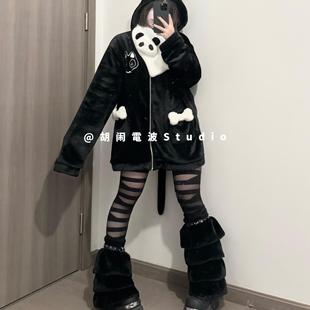 -猫猫骨外套-胡闹電波原创设计加绒加厚外套棉服亚文化猫耳黑白红