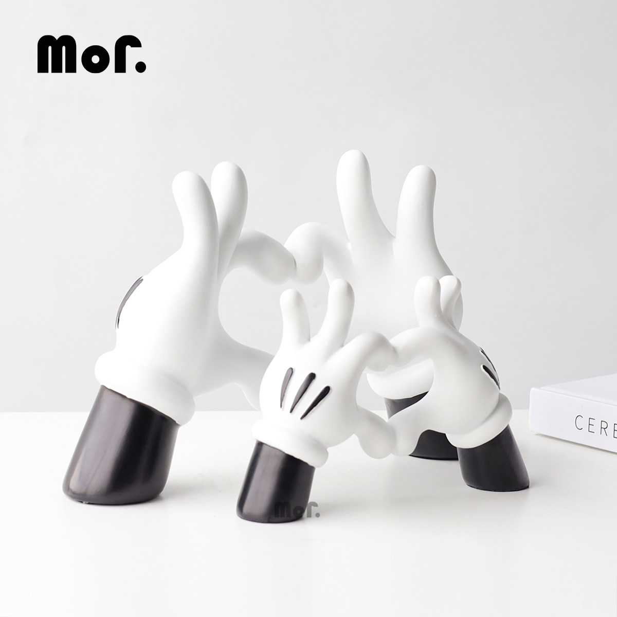 墨非 卡通双手比心摆件软装饰品 样板间儿童房男孩房创意摆件