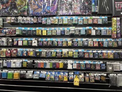 PTCG宝可梦官方PC卡套 皮卡超/喷火龙/超梦/瑟蕾娜 买两包包邮