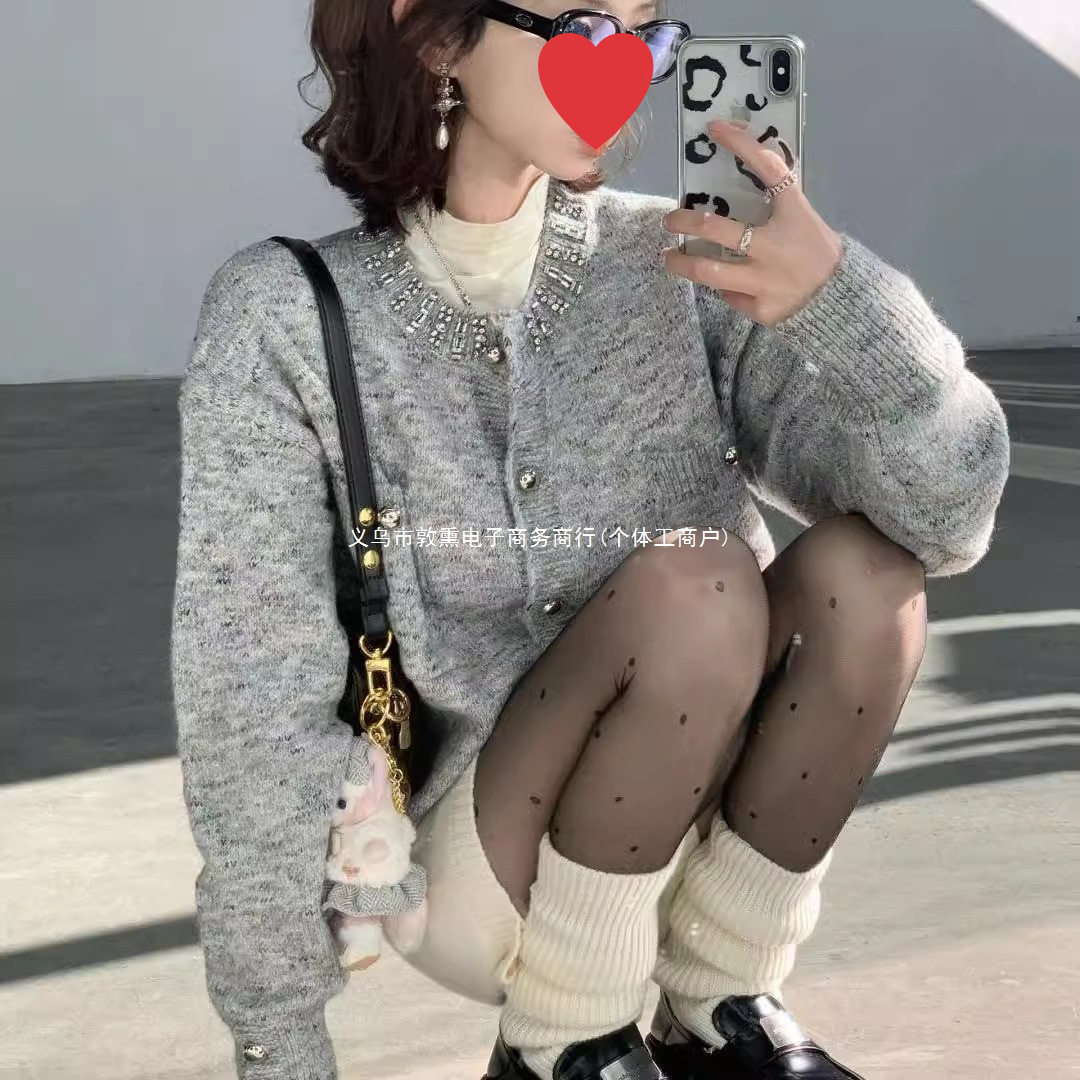 小众设计灰色毛衣开衫女2025春季新款超好看感针织短外套
