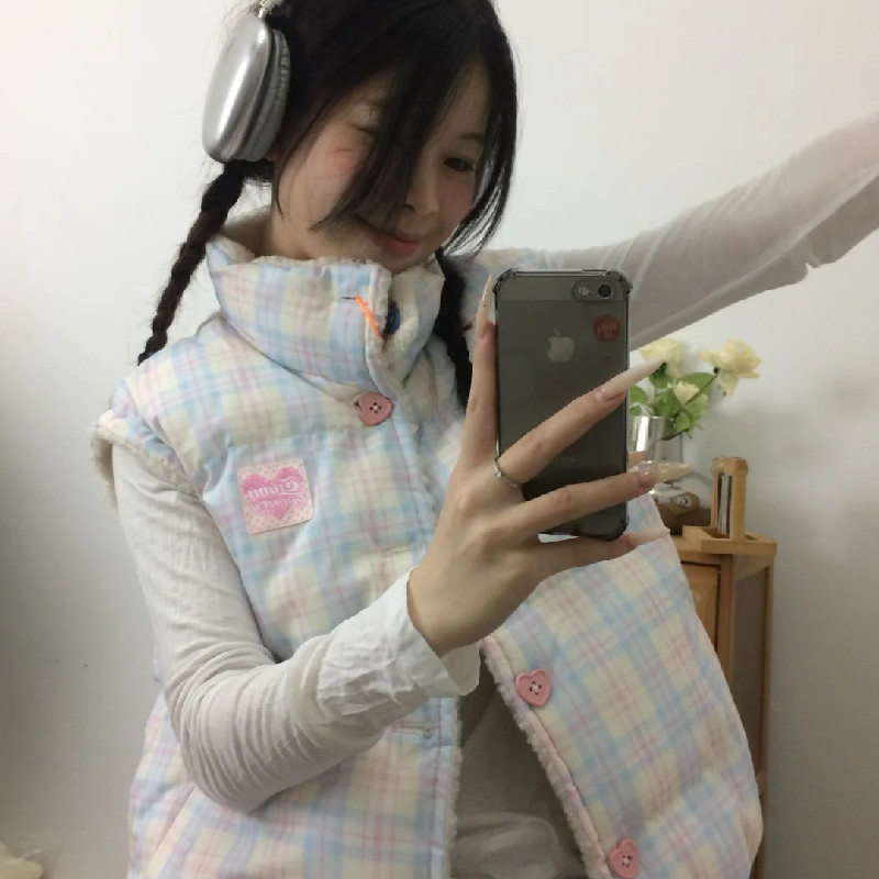甜美爱心两面穿羊羔毛马甲女秋冬季宽松加厚叠穿保暖坎肩外套棉服图片
