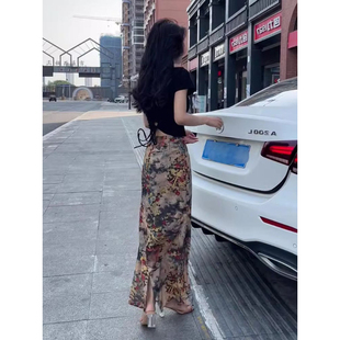 后妈裙碎花半身裙女士夏季薄款高腰显瘦a字中长款开叉包臀裙子