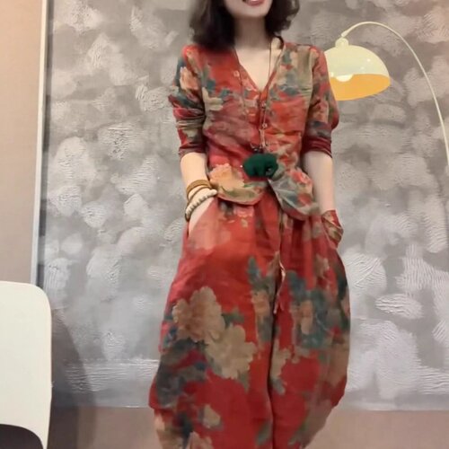 52810大爱美依缘2025夏季新款民族风复古V领上衣休闲灯笼裤时尚
