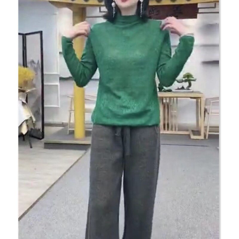 88155大爱美依缘2025冬季新款时尚女人味高领长袖修身打底衫洋气