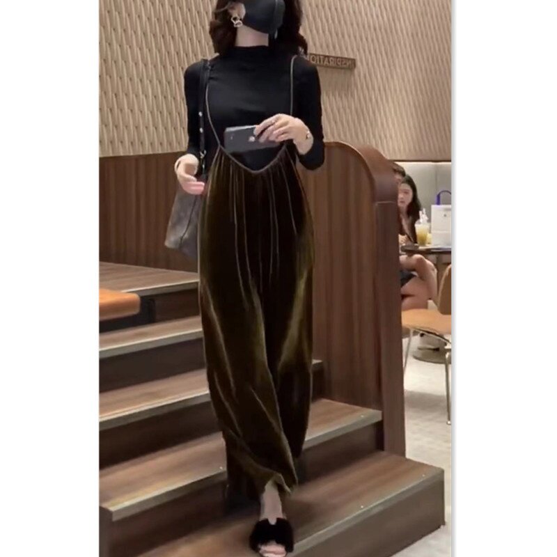9917大爱美依缘2025新款宽松阔腿丝绒背带裤显瘦半高领打底衫女装