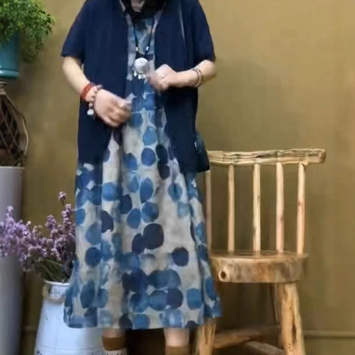 9285大爱美依缘2025夏季新款吊带背心波点裙子连衣裙针织衫外套潮