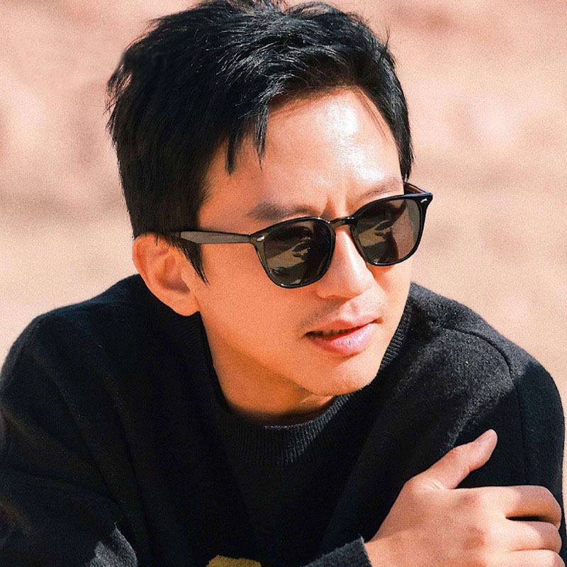 明星同款黑超太阳镜GM韩版潮流防紫外线简约时尚米钉开车旅游墨镜