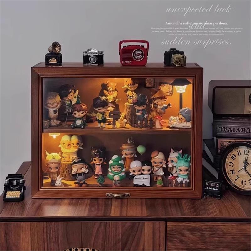 适用泡泡玛特盲盒收纳柜复古小野盲盒相框手办收纳盒防尘展示柜子