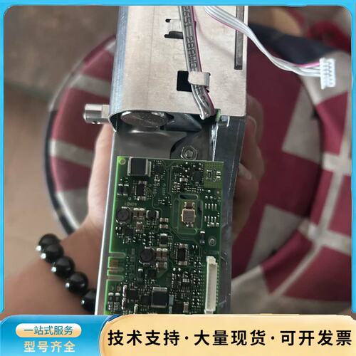 施耐德RM6-S环网柜手动机构，全新，功能完好，成色如图，实询价