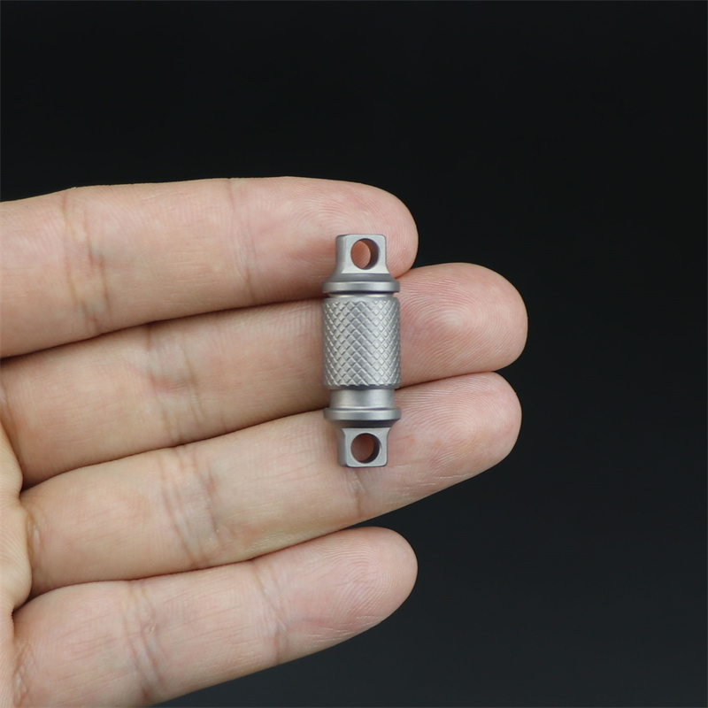 鈦合金可拆卸旋轉掛扣鑰匙扣