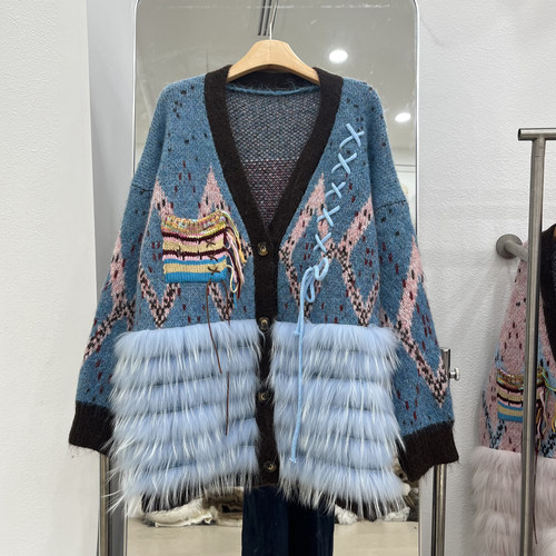 秋冬貉子毛撞色宽松女开衫