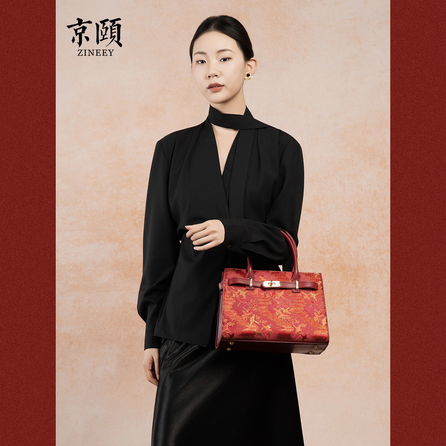 2026新款云鹤刺绣新中式婚包红色手提大容量新娘妈妈喜婆婆结婚包