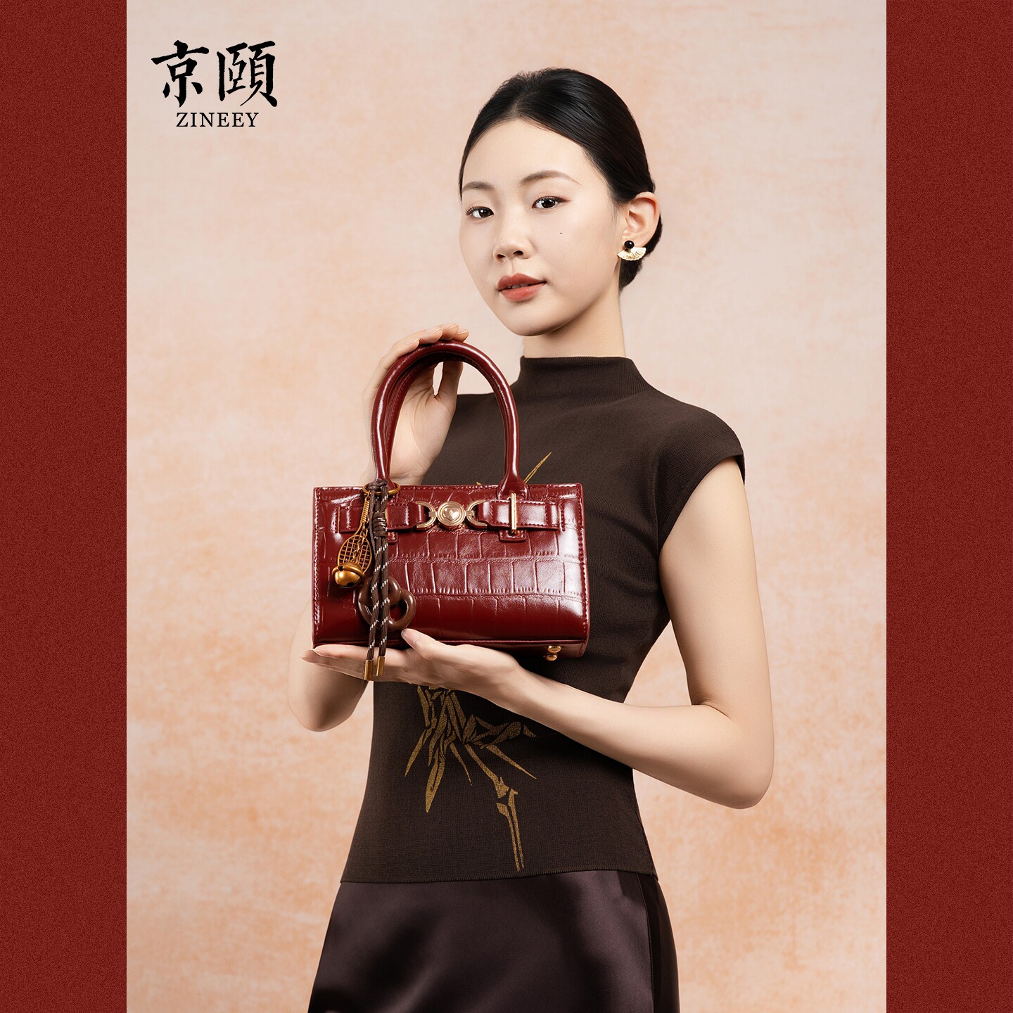 2026新款复古酒红鳄鱼纹凯莉包女高级感手提小包订婚新娘斜挎包