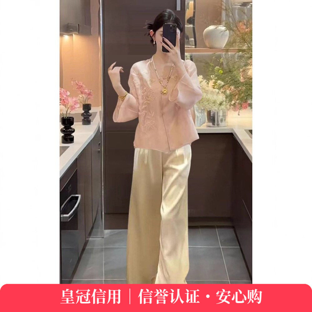 新中式氛围感女装穿搭夏季2025新款刺绣上衣休闲百搭阔腿裤两件套