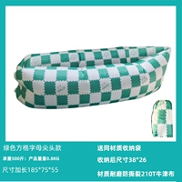 Зеленый квадратный алфавит обычный острый заостренный