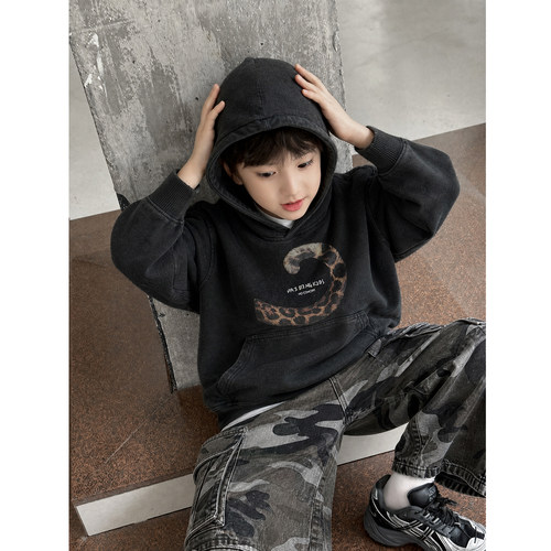 儿童连帽卫衣2026秋装新款韩版男童印花上衣复古潮搭女孩套头衣服