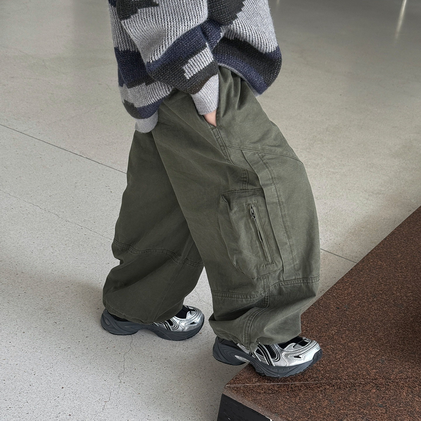 男童工装裤儿童春装休闲裤子2026新款韩版男孩童装女宝宽松长裤潮