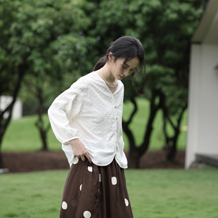 拙外 衬衫女款2026新款长袖v领棉女士上衣白色减龄漂亮小衫夏