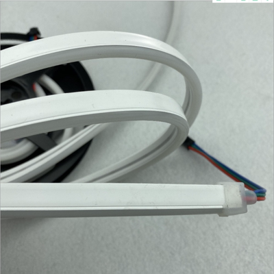 0613 柔性全彩 96LEDs/m DC5V SK6812-MINI-RGB 硅胶幻彩灯带