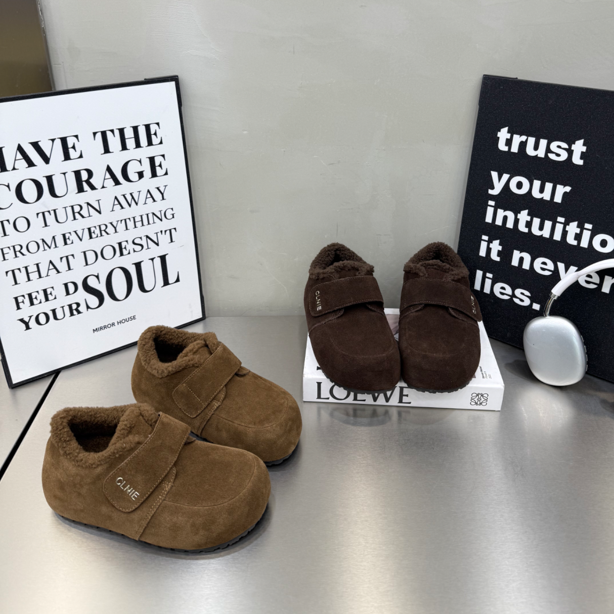 2025年冬季韩系磨砂皮魔术贴勃肯鞋加绒保暖棉鞋一脚蹬懒人鞋潮米